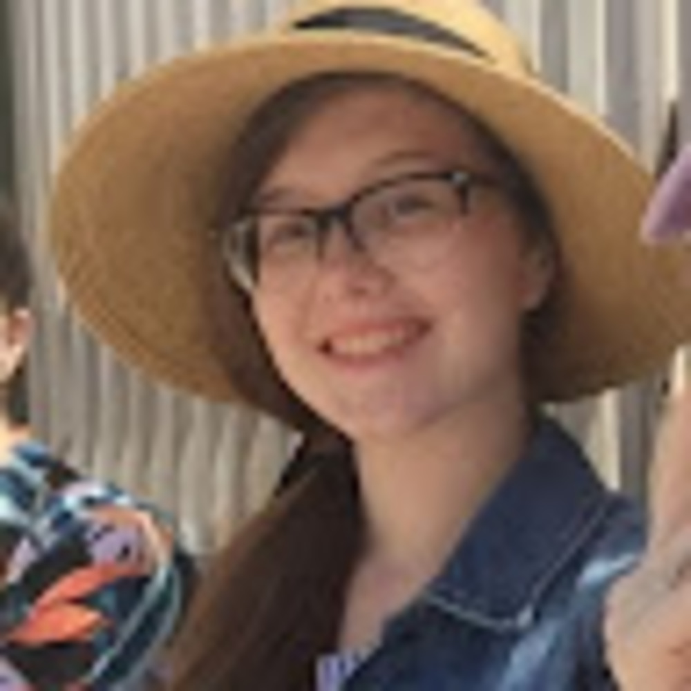 Meet your Posher, Alana